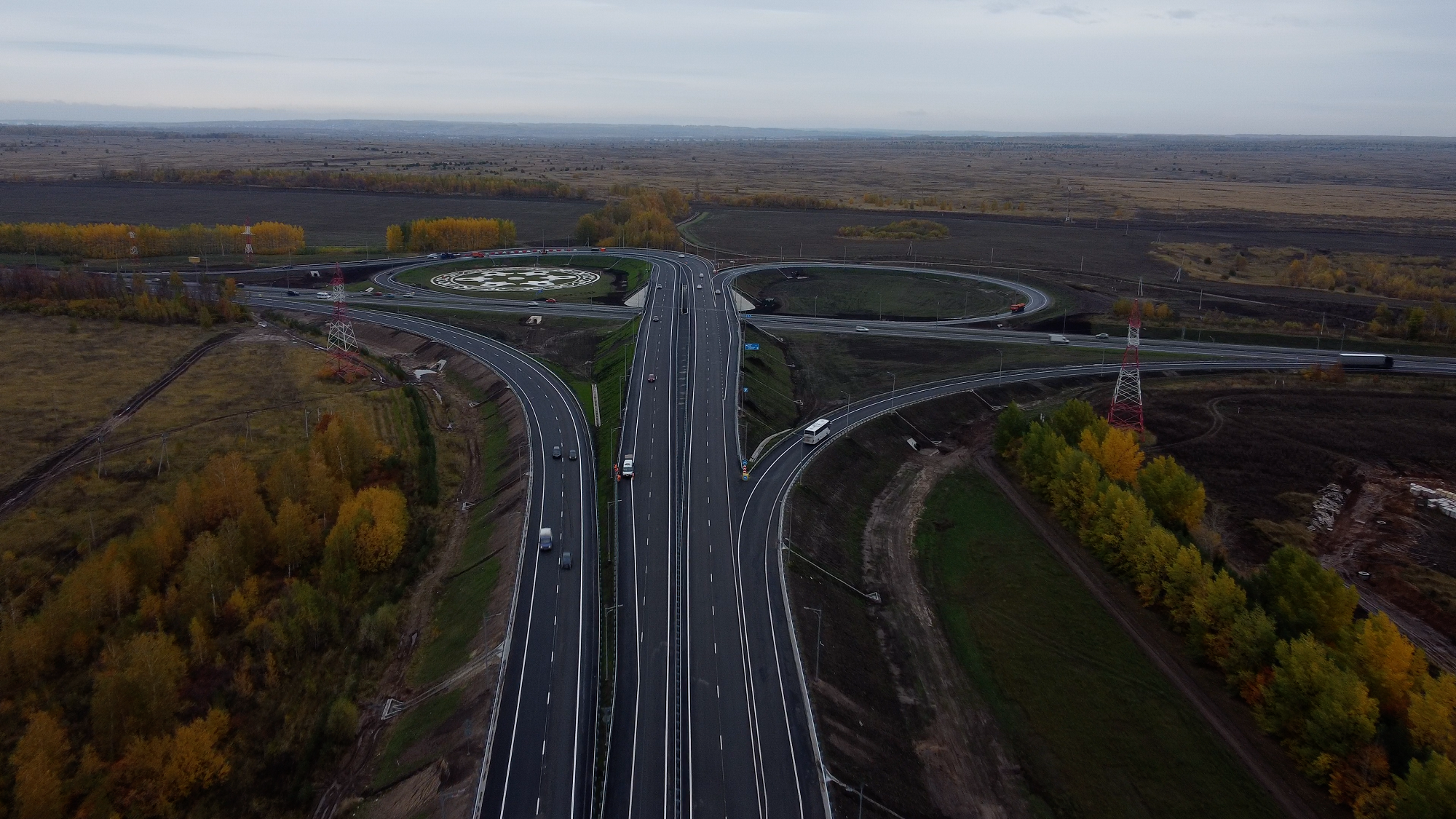 Дорога в аэропорт открыли. Дорога в аэропорт. Открытие дороги. Три дороги.